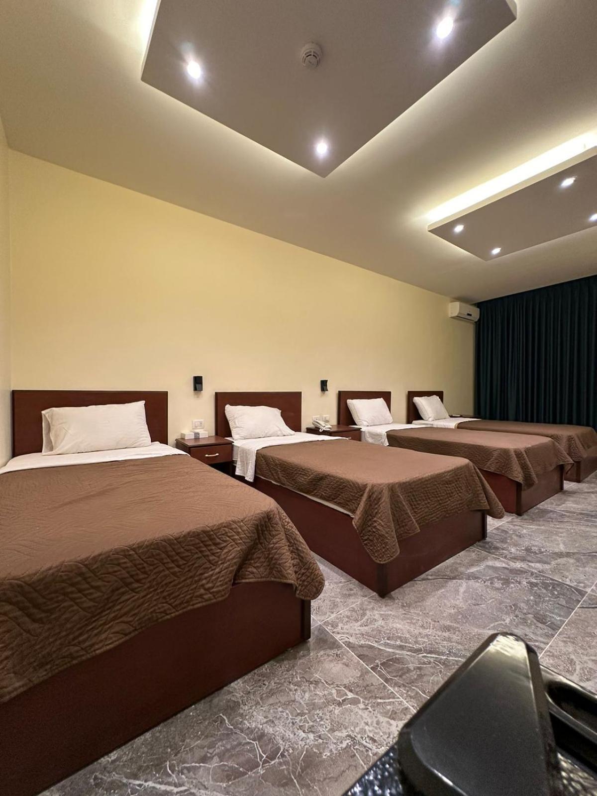 Rumman Hotel Madaba Exterior photo
